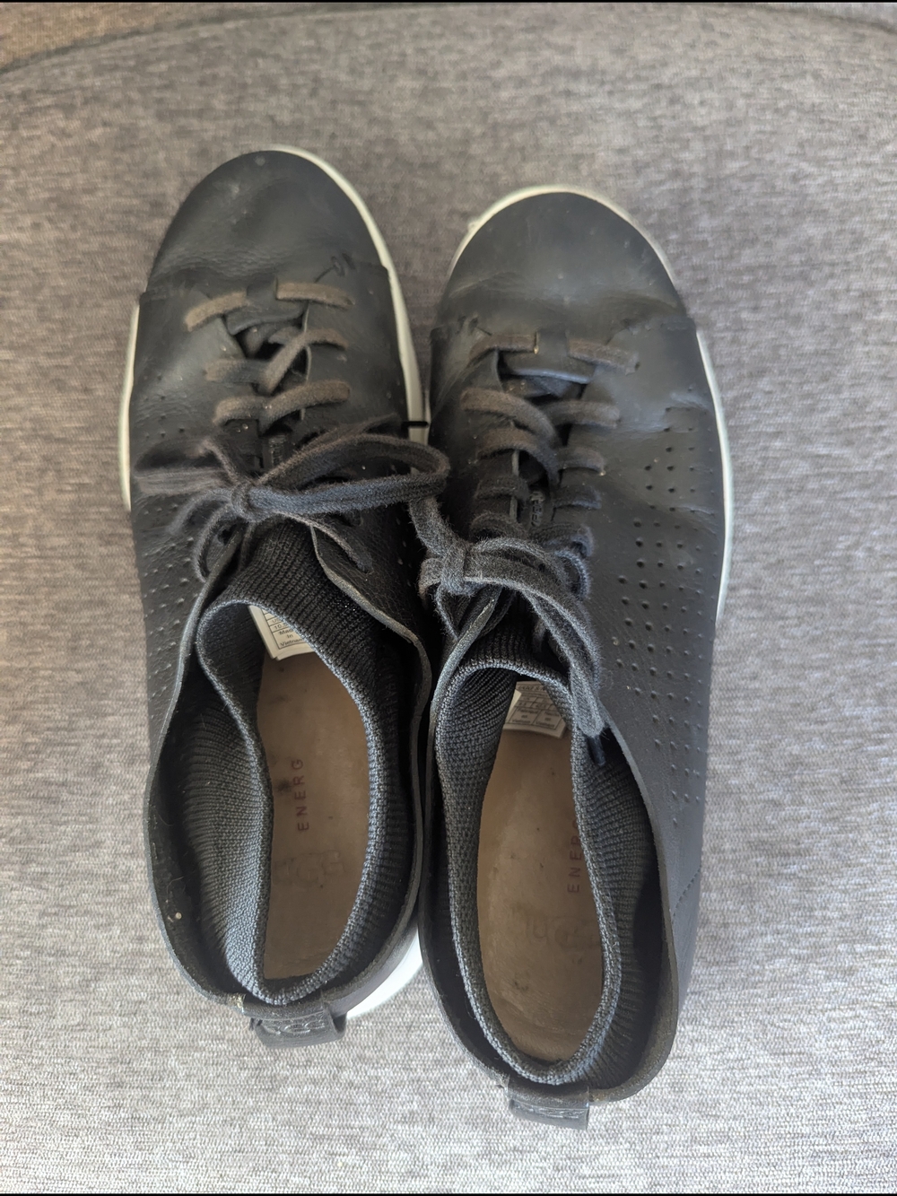 UGG Men's Brown Low-Top Lace-Up Sneakers